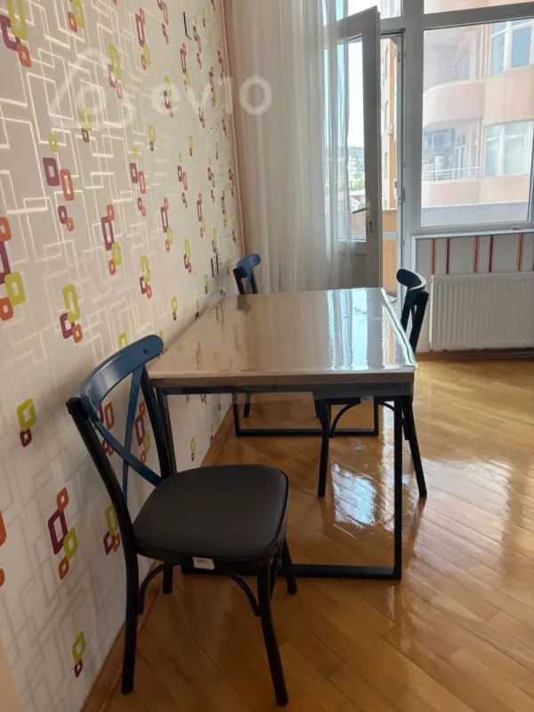 Kirayə verilir 2 otaqlı yeni tikili 75 m²