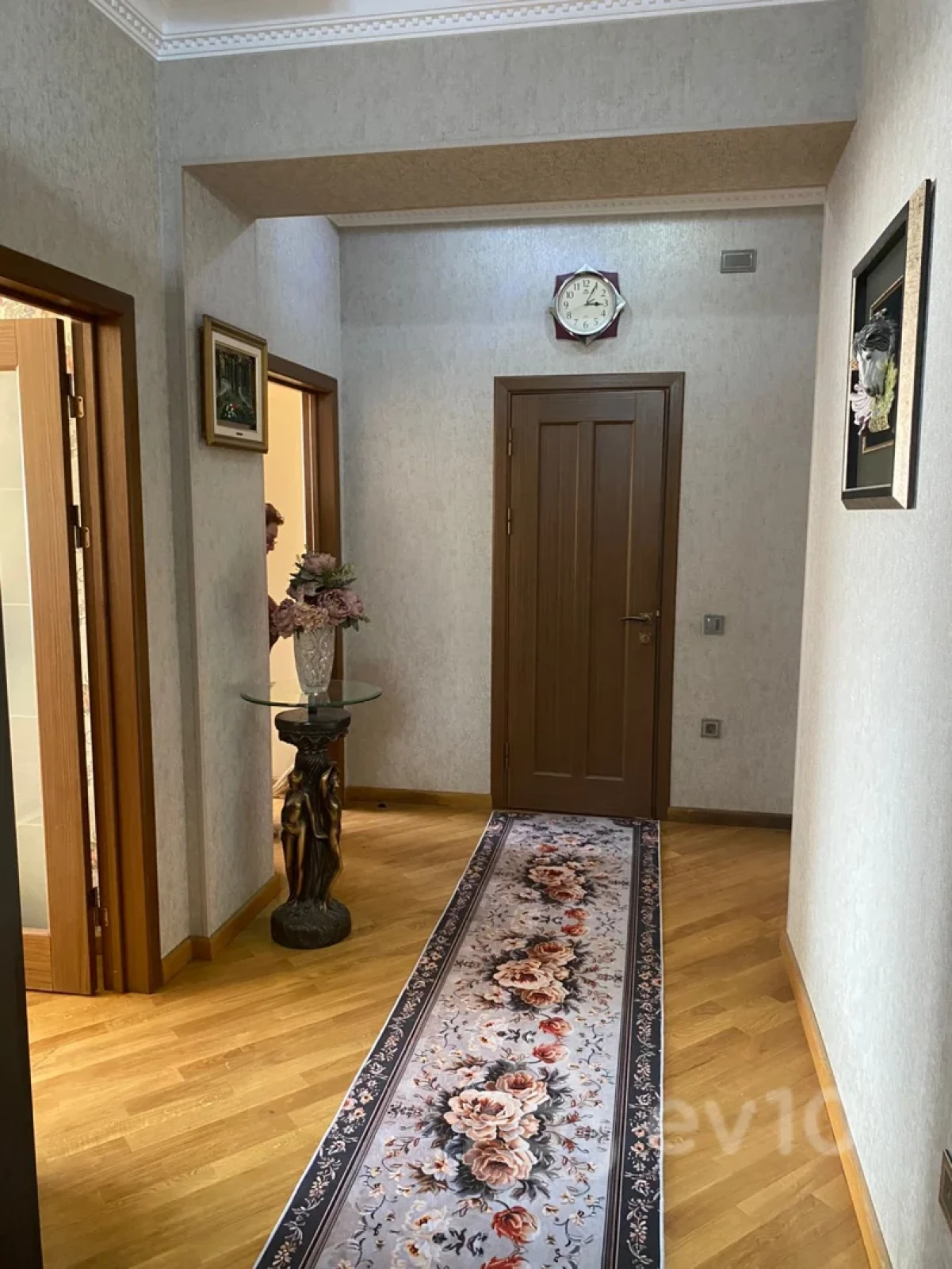 Satılır 3 otaqlı yeni tikili 115 m²