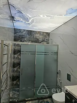 Kirayə verilir 2 otaqlı yeni tikili 52 m²