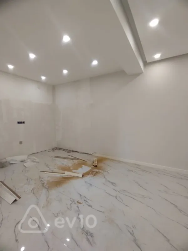 Satılır 3 otaqlı yeni tikili 132 m²