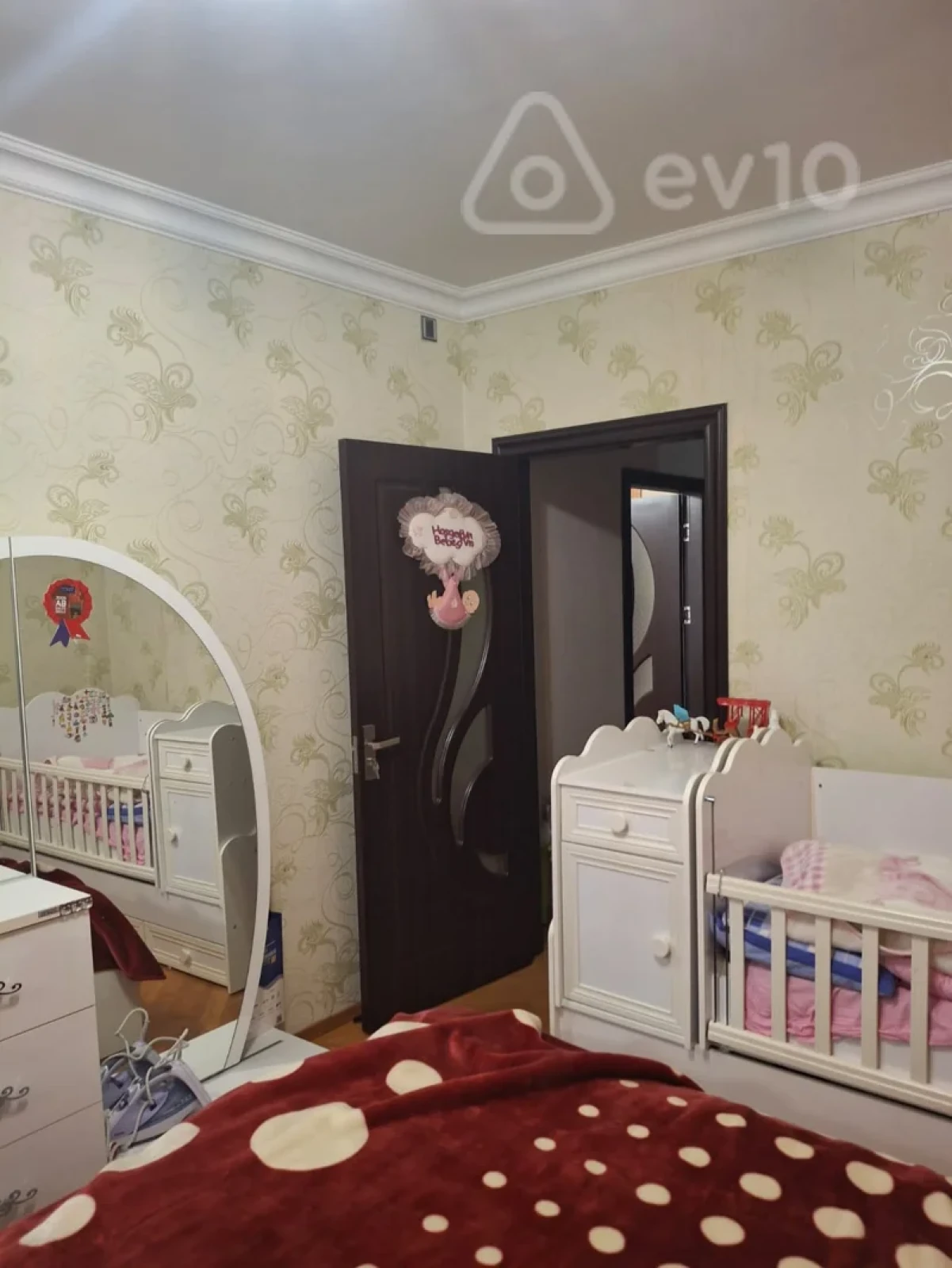 Satılır 2 otaqlı yeni tikili 70 m²