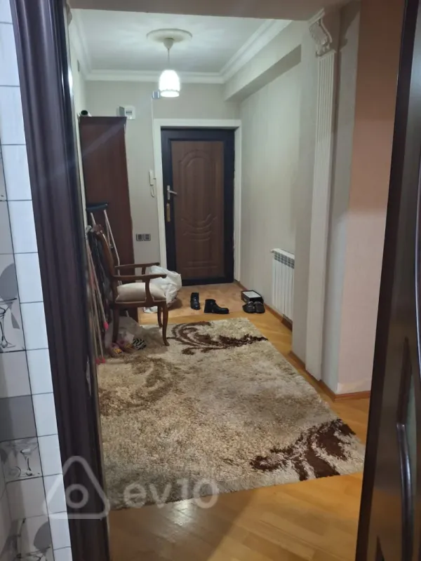 Satılır 2 otaqlı yeni tikili 70 m²