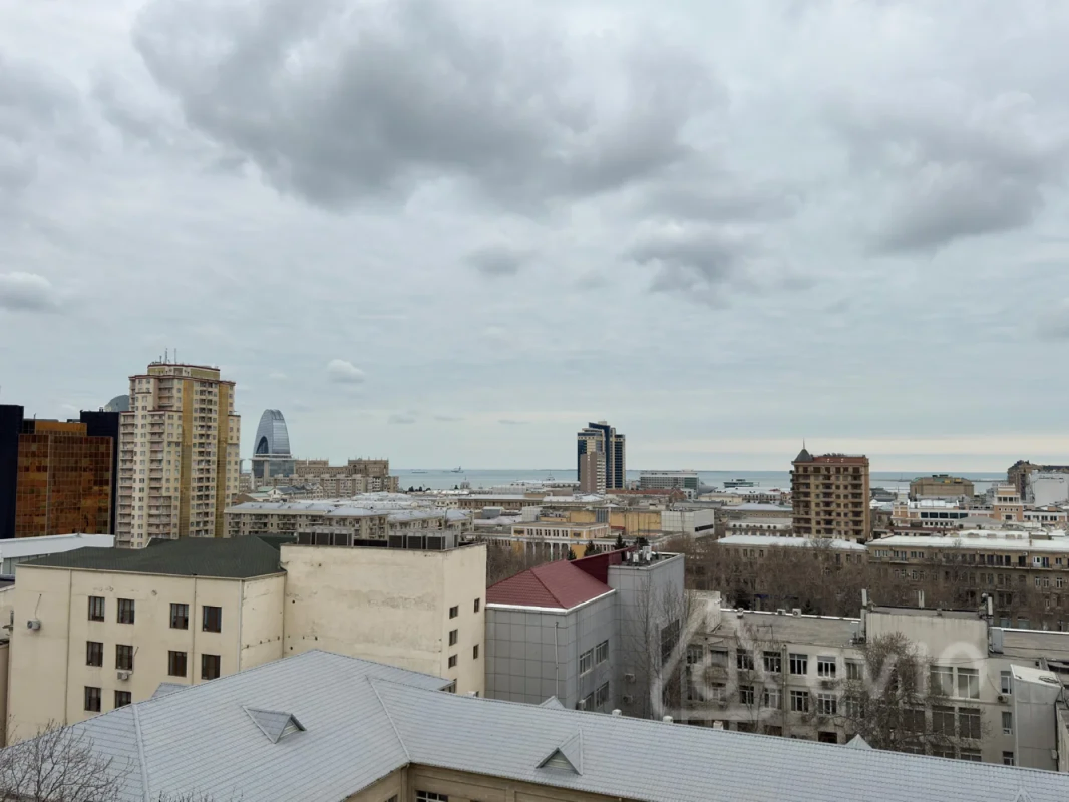 Kirayə verilir 2 otaqlı yeni tikili 110 m²