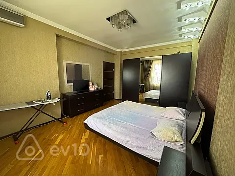 Kirayə verilir 2 otaqlı yeni tikili 110 m²