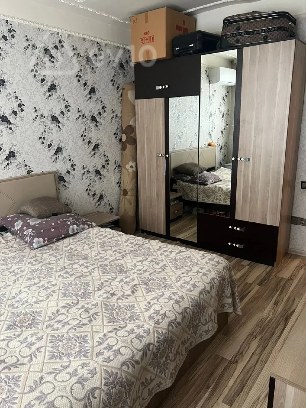 Kirayə verilir 3 otaqlı köhnə tikili 75 m²