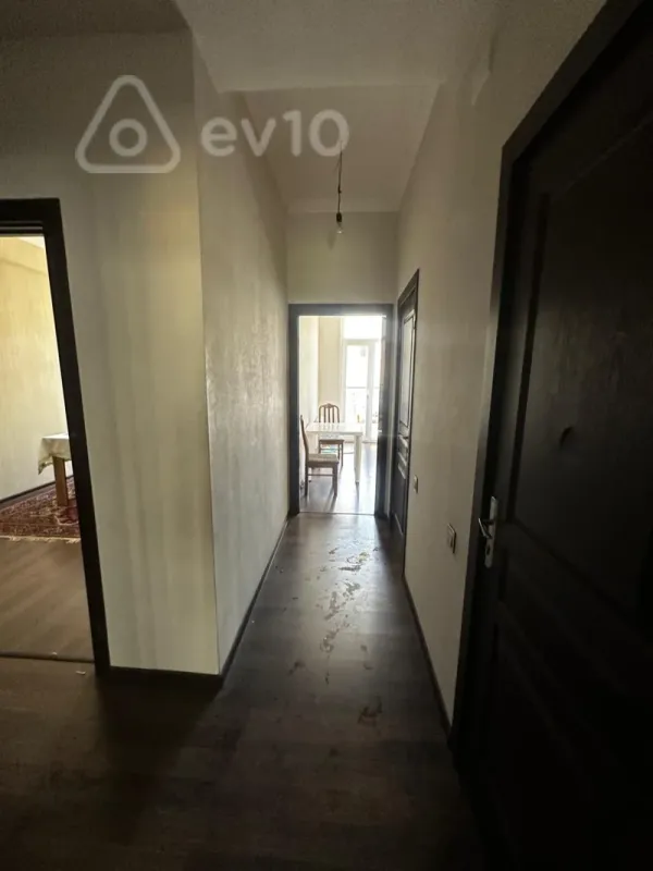 Kirayə verilir 3 otaqlı yeni tikili 85 m²