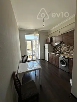 Kirayə verilir 3 otaqlı yeni tikili 85 m²