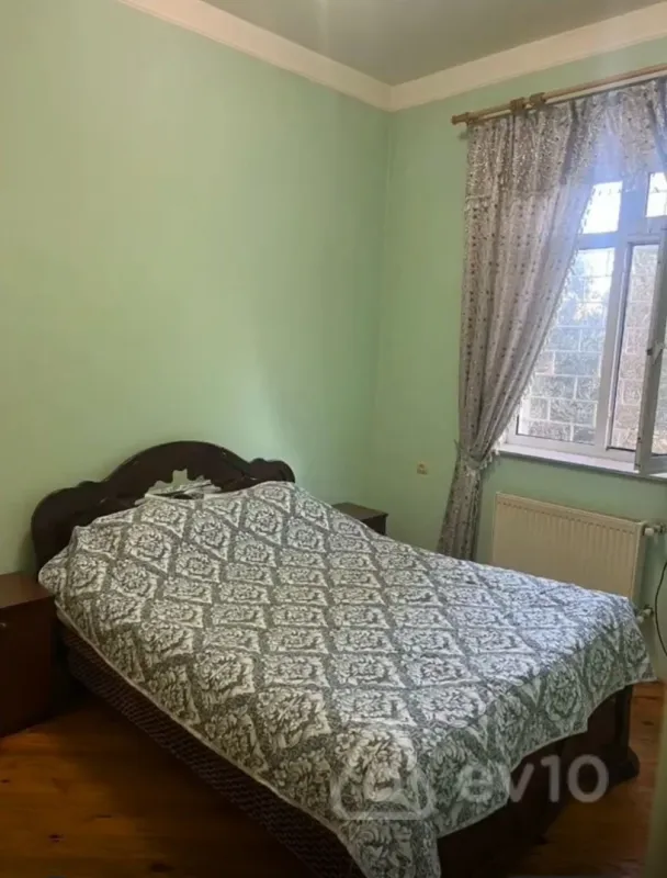 Kirayə verilir 4 otaqlı həyət evi 120 m²