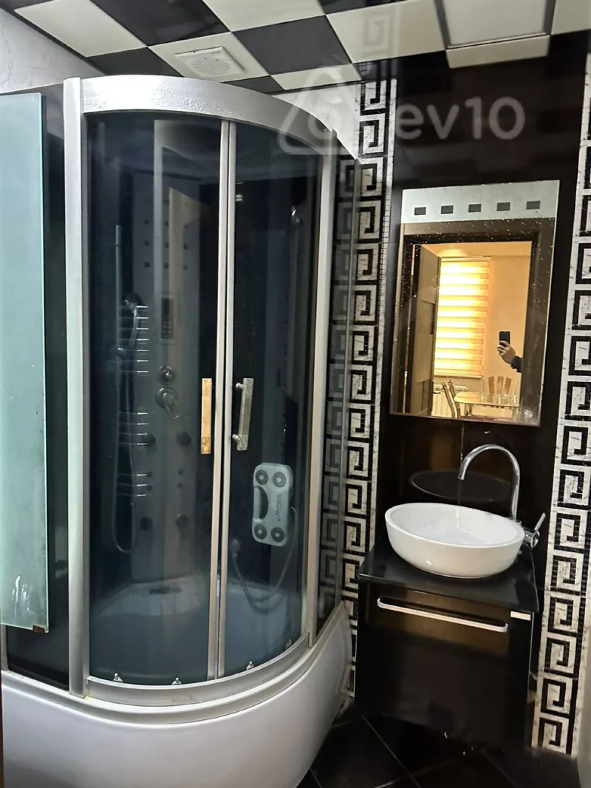 Kirayə verilir 3 otaqlı yeni tikili 90 m²