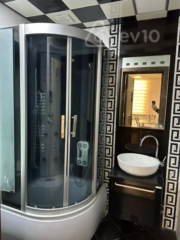 Kirayə verilir 3 otaqlı yeni tikili 90 m²