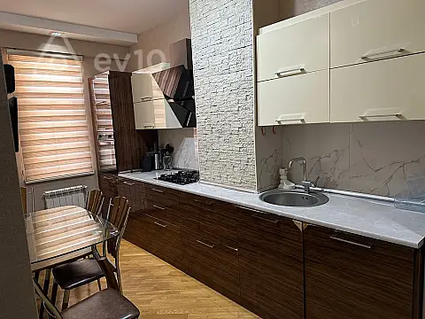 Kirayə verilir 3 otaqlı yeni tikili 90 m²