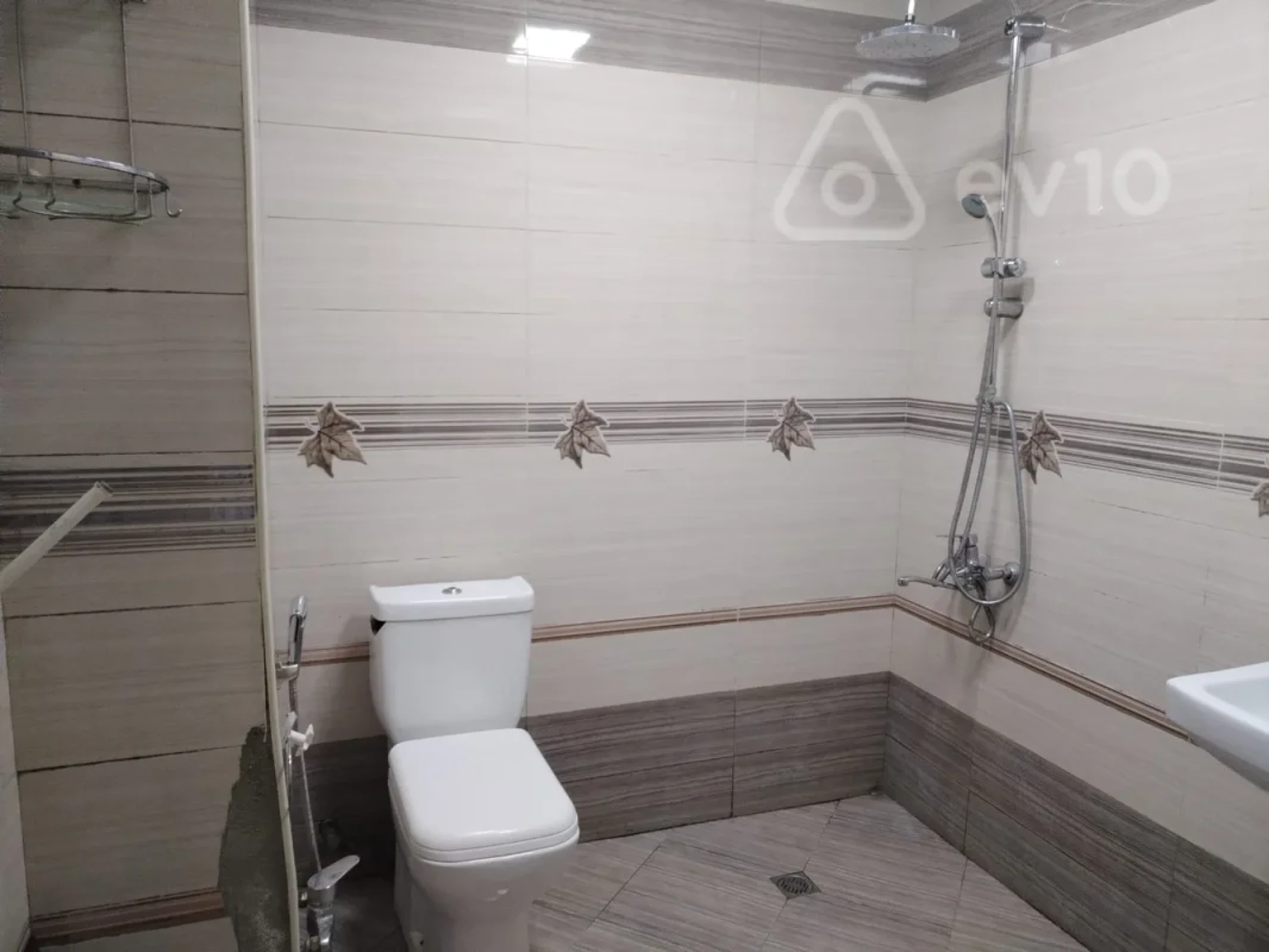 Kirayə verilir 3 otaqlı yeni tikili 90 m²