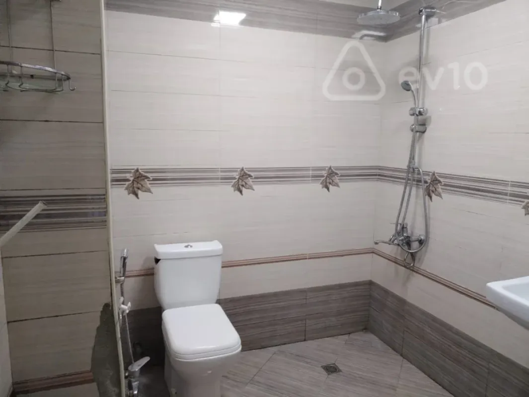 Kirayə verilir 3 otaqlı yeni tikili 90 m²