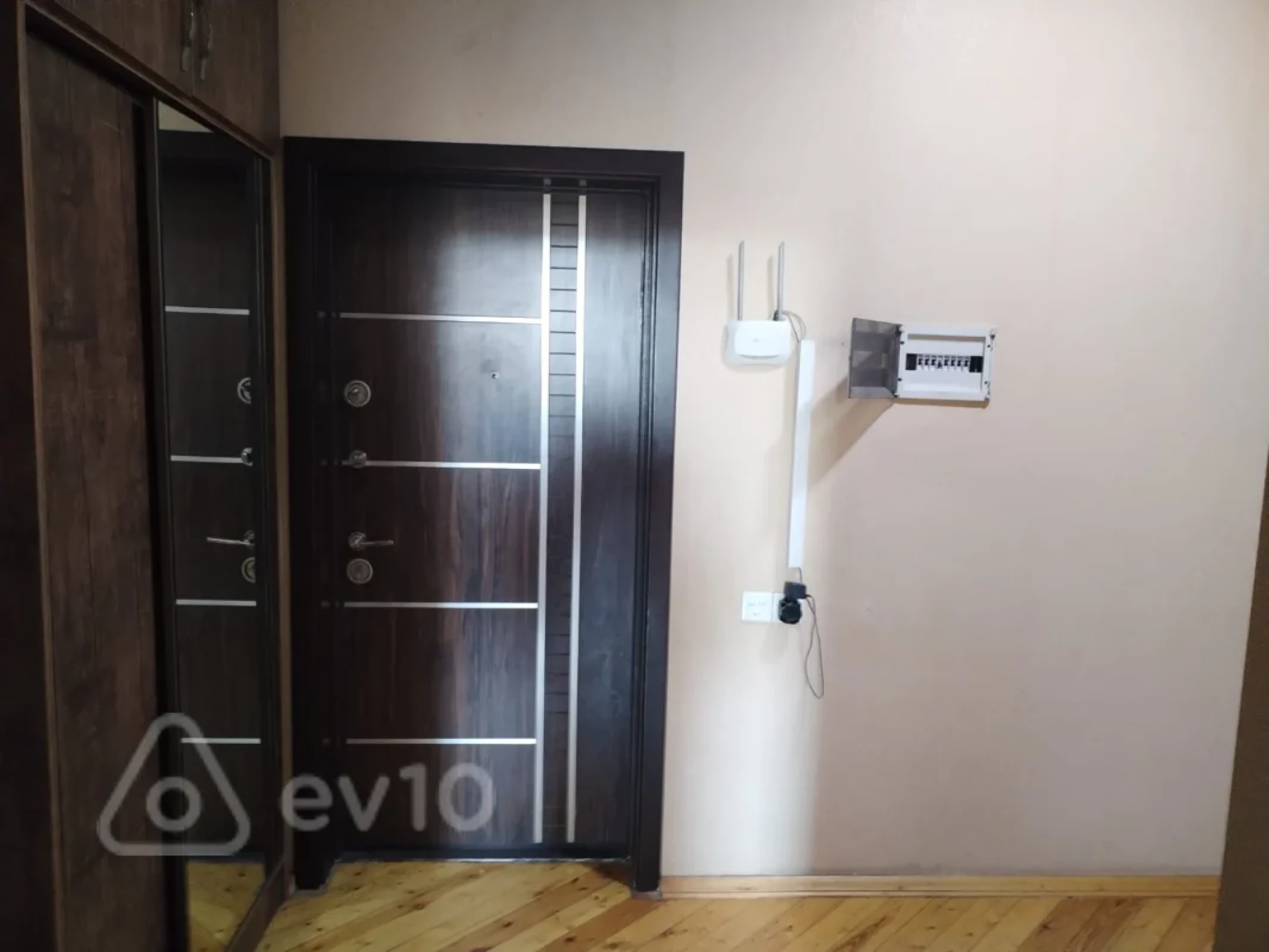 Kirayə verilir 3 otaqlı yeni tikili 90 m²