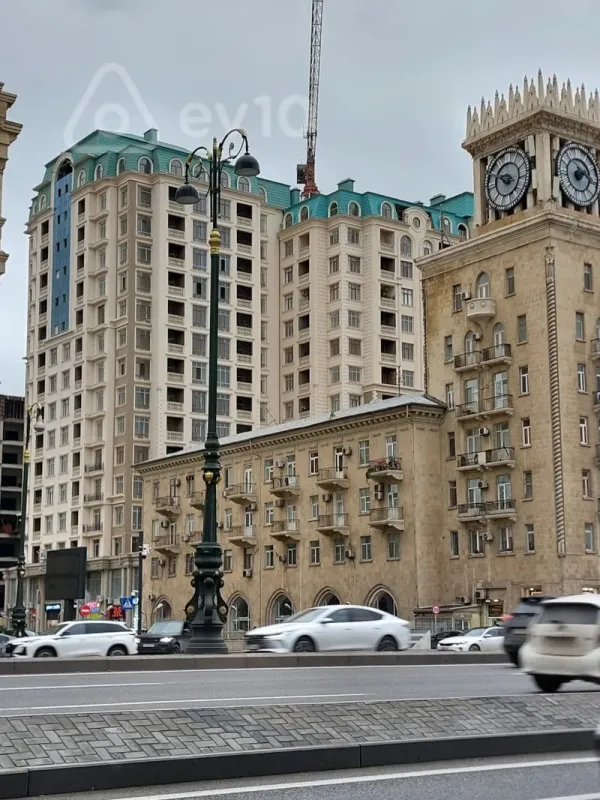 Satılır 2 otaqlı yeni tikili 85 m²