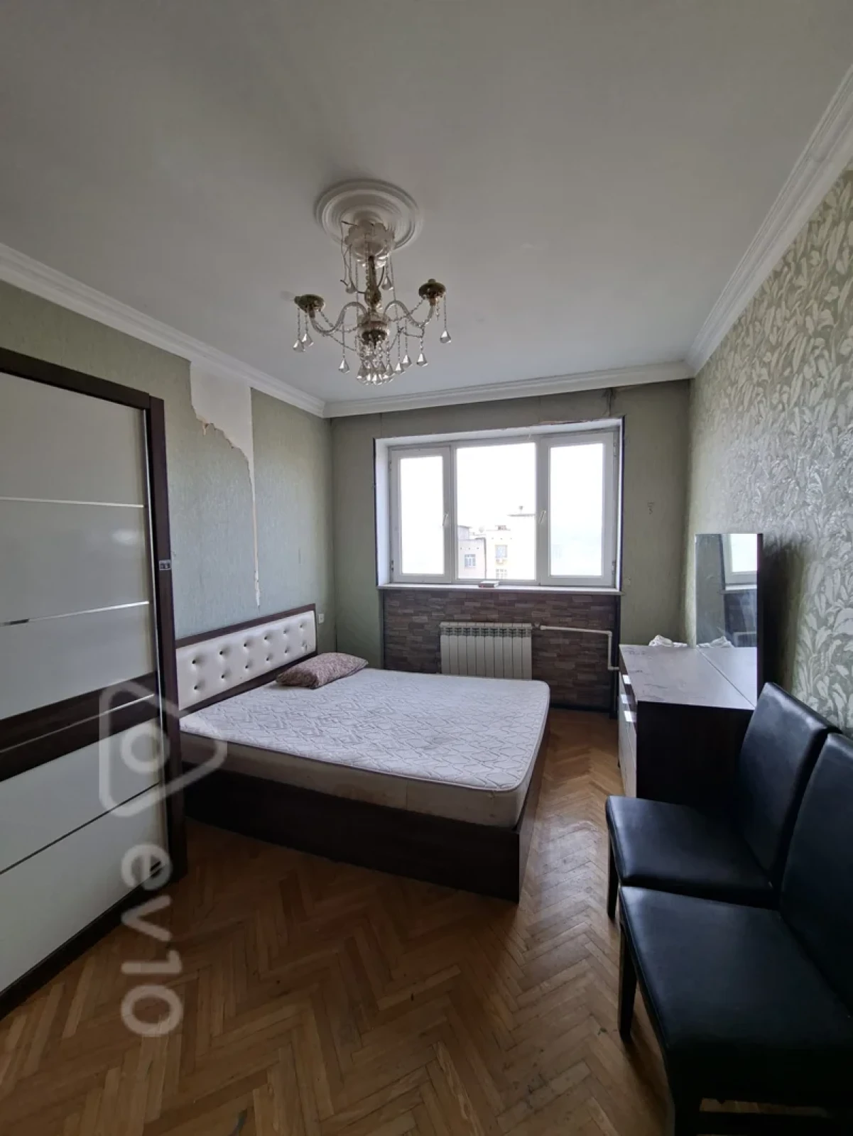 Satılır 3 otaqlı köhnə tikili 75 m²