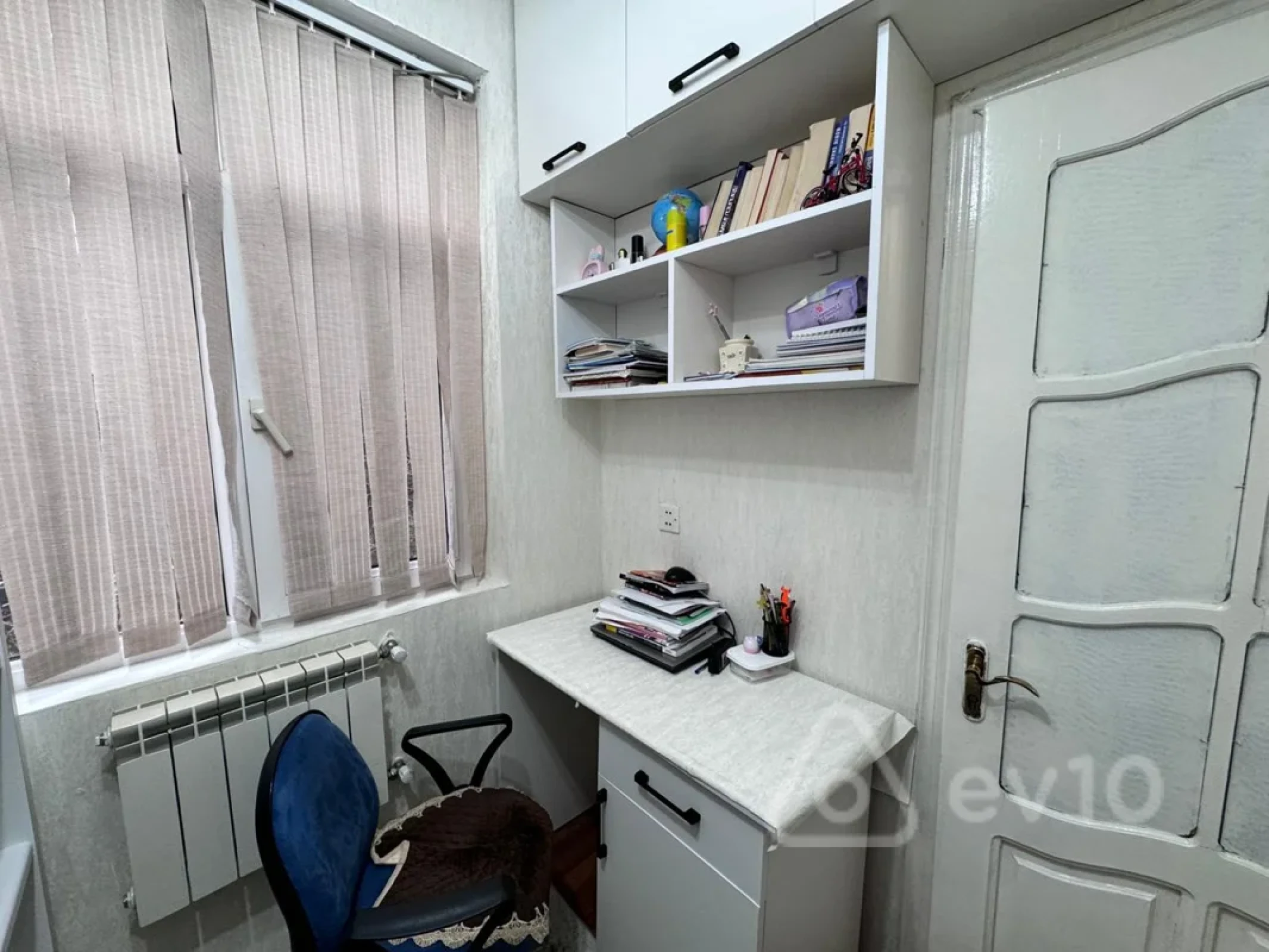 Satılır 3 otaqlı köhnə tikili 55 m²