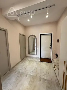 Kirayə verilir 2 otaqlı yeni tikili 60 m²
