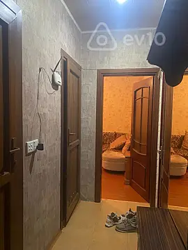 Kirayə verilir 2 otaqlı köhnə tikili 50 m²