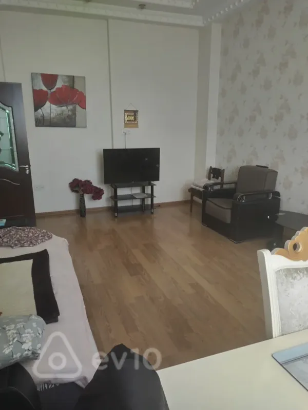 Satılır 3 otaqlı yeni tikili 71 m²