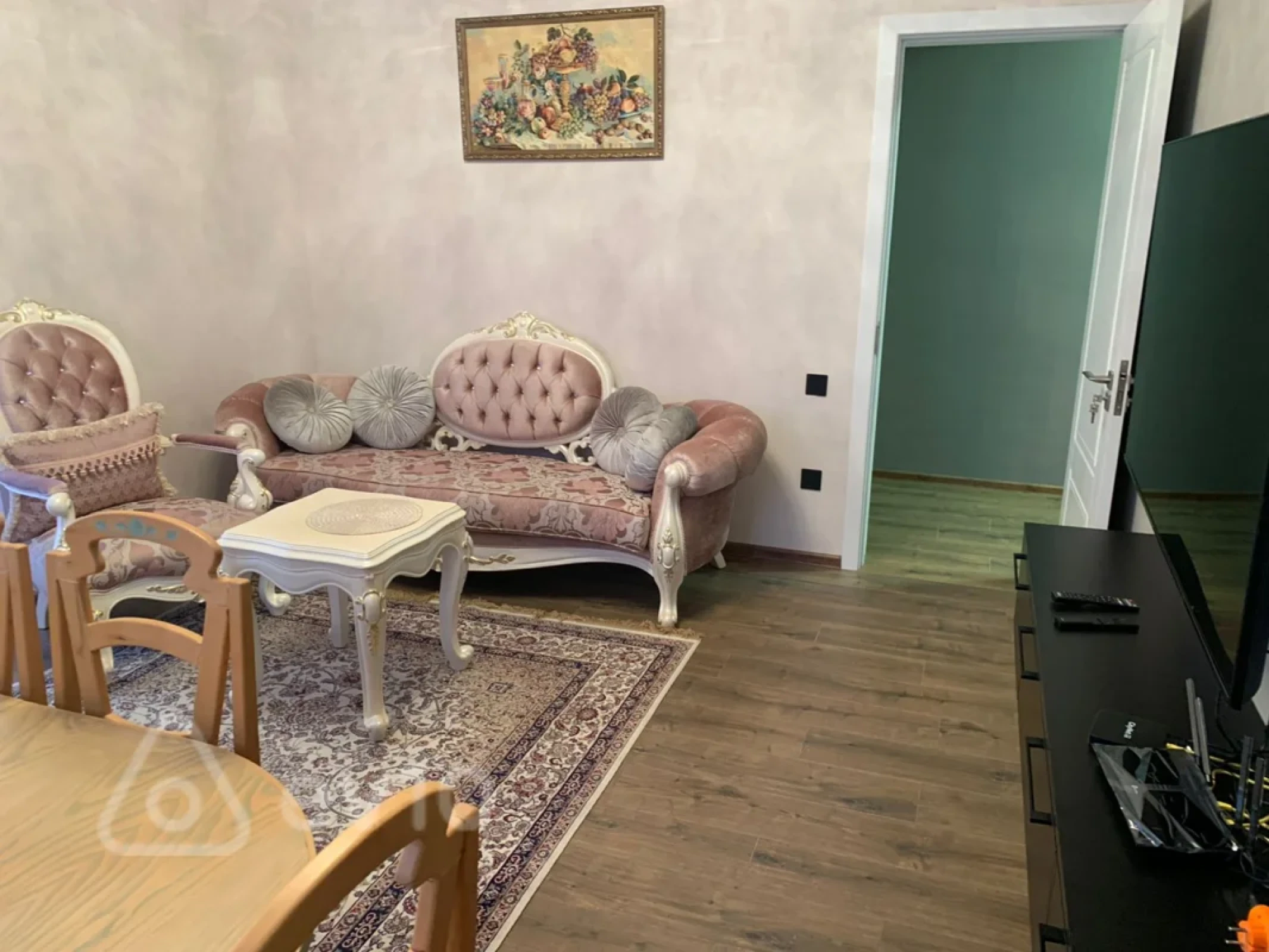Kirayə verilir 2 otaqlı yeni tikili 80 m²