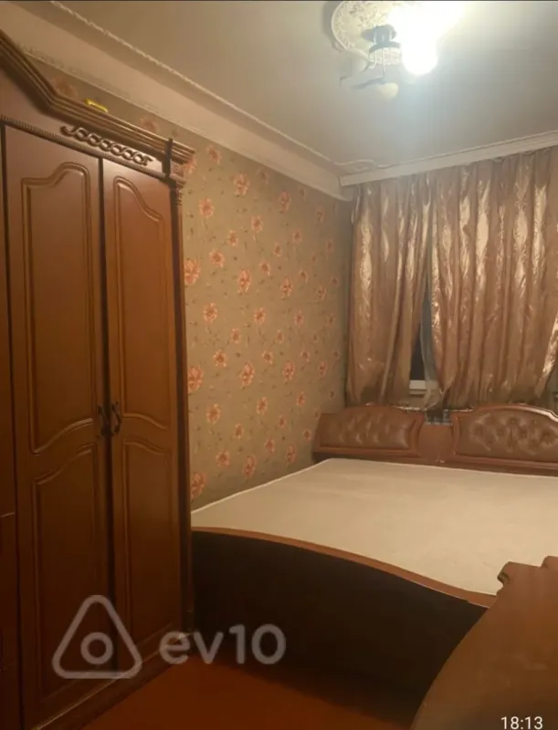 Kirayə verilir 2 otaqlı köhnə tikili 55 m²