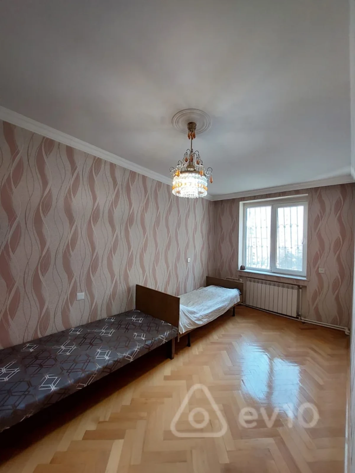 Kirayə verilir 3 otaqlı köhnə tikili 75 m²