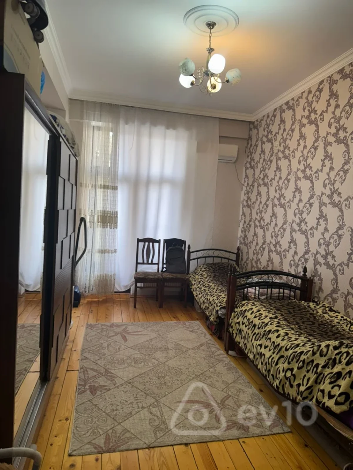 Satılır 2 otaqlı yeni tikili 64 m²