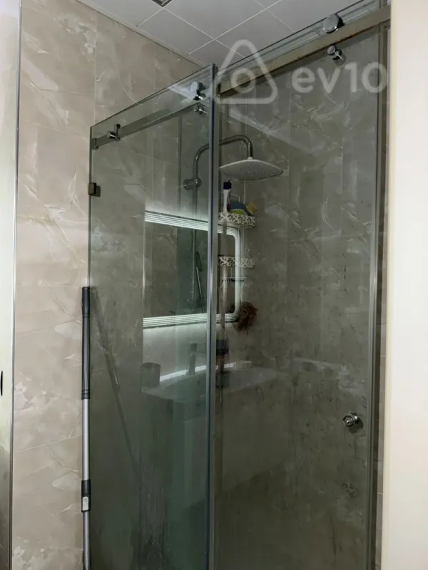 Kirayə verilir 2 otaqlı yeni tikili 95 m²