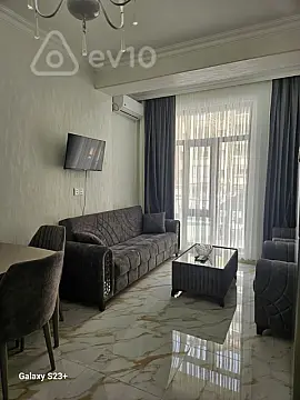Kirayə verilir 2 otaqlı yeni tikili 65 m²