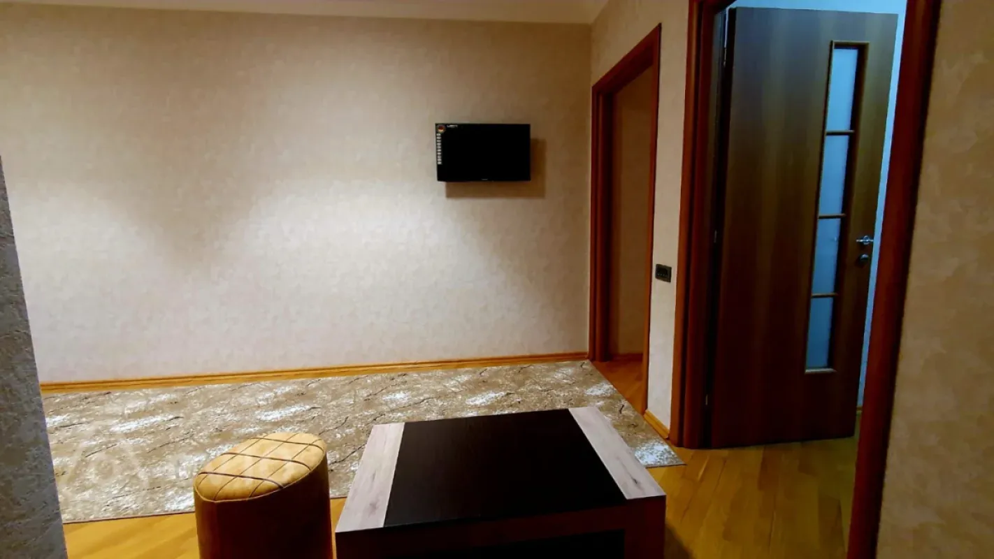 Kirayə verilir 3 otaqlı yeni tikili 75 m²