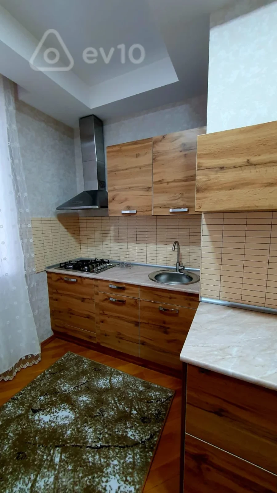 Kirayə verilir 3 otaqlı yeni tikili 75 m²
