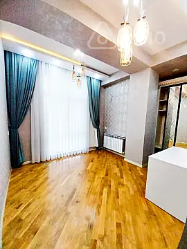 Kirayə verilir 3 otaqlı yeni tikili 100 m²