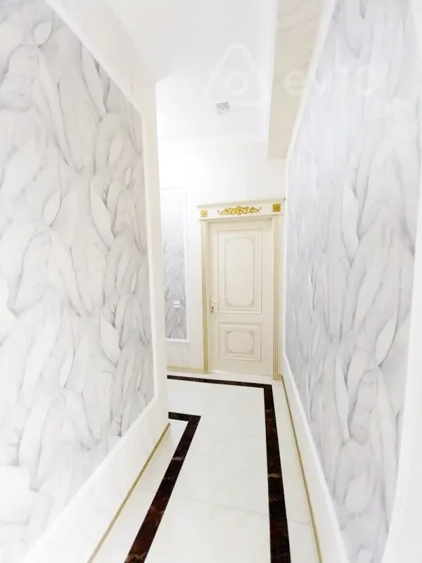 Kirayə verilir 3 otaqlı yeni tikili 100 m²