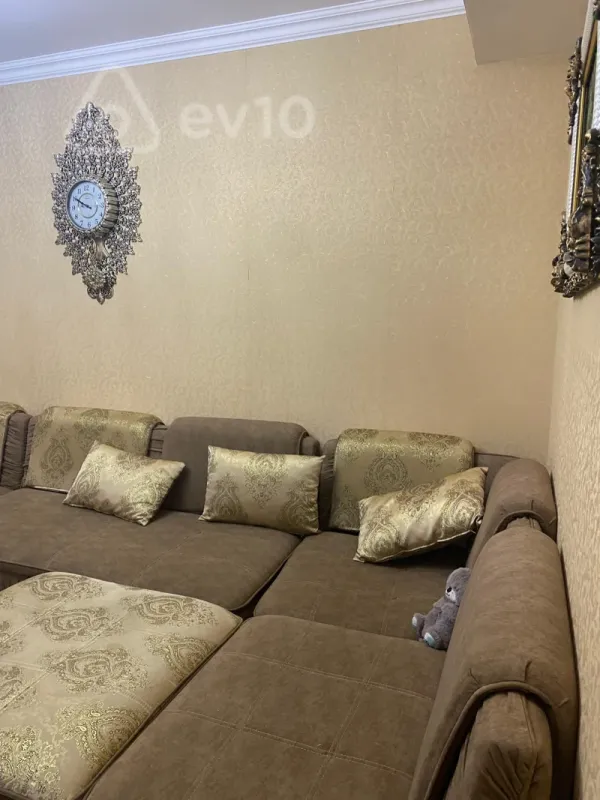 Satılır 2 otaqlı yeni tikili 70 m²