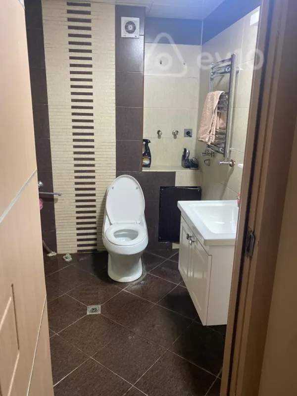 Satılır 2 otaqlı yeni tikili 70 m²