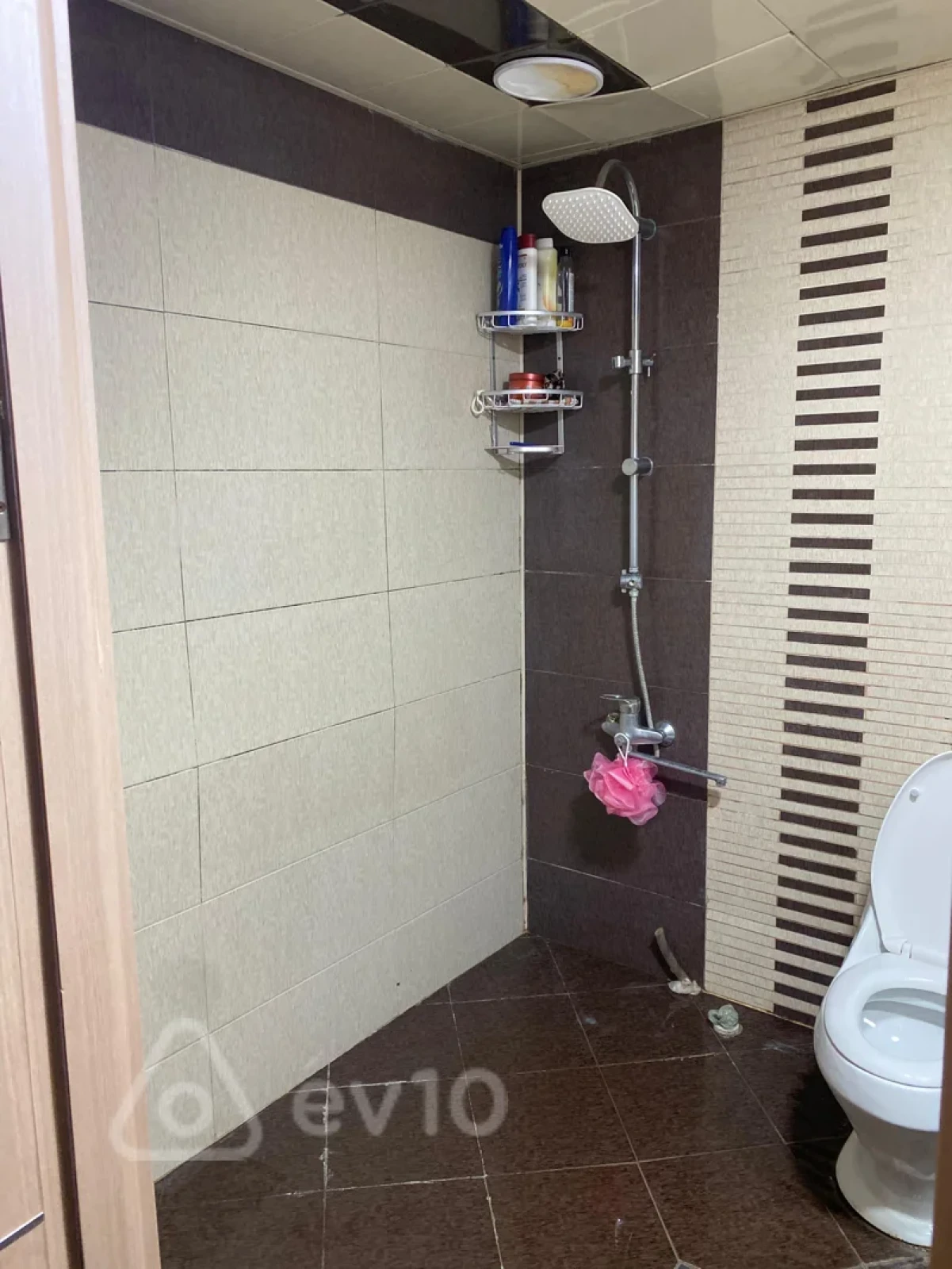 Satılır 2 otaqlı yeni tikili 70 m²