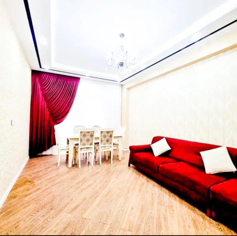 Kirayə verilir 2 otaqlı yeni tikili 70 m²