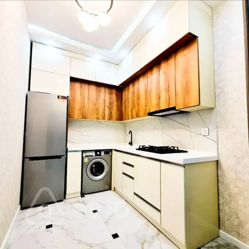 Kirayə verilir 2 otaqlı yeni tikili 70 m²