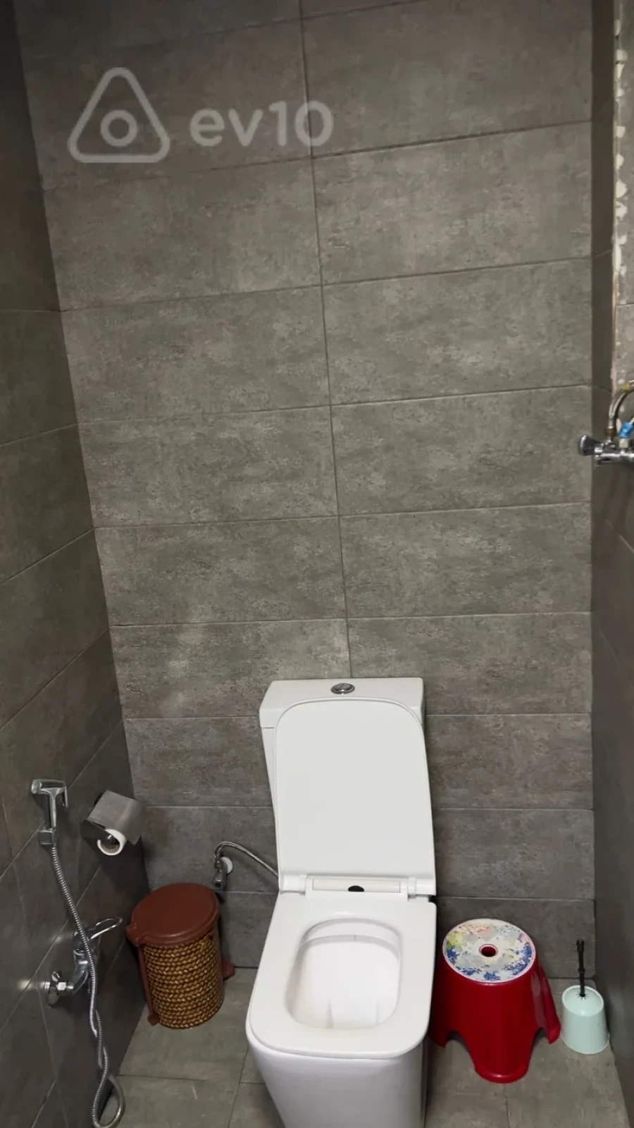 Kirayə verilir 3 otaqlı yeni tikili 85 m²