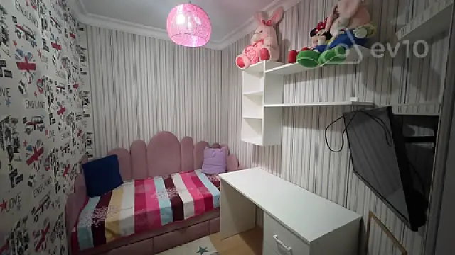 Kirayə verilir 3 otaqlı yeni tikili 85 m²