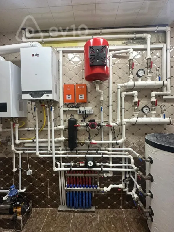 Kirayə verilir mənzil 300 m²