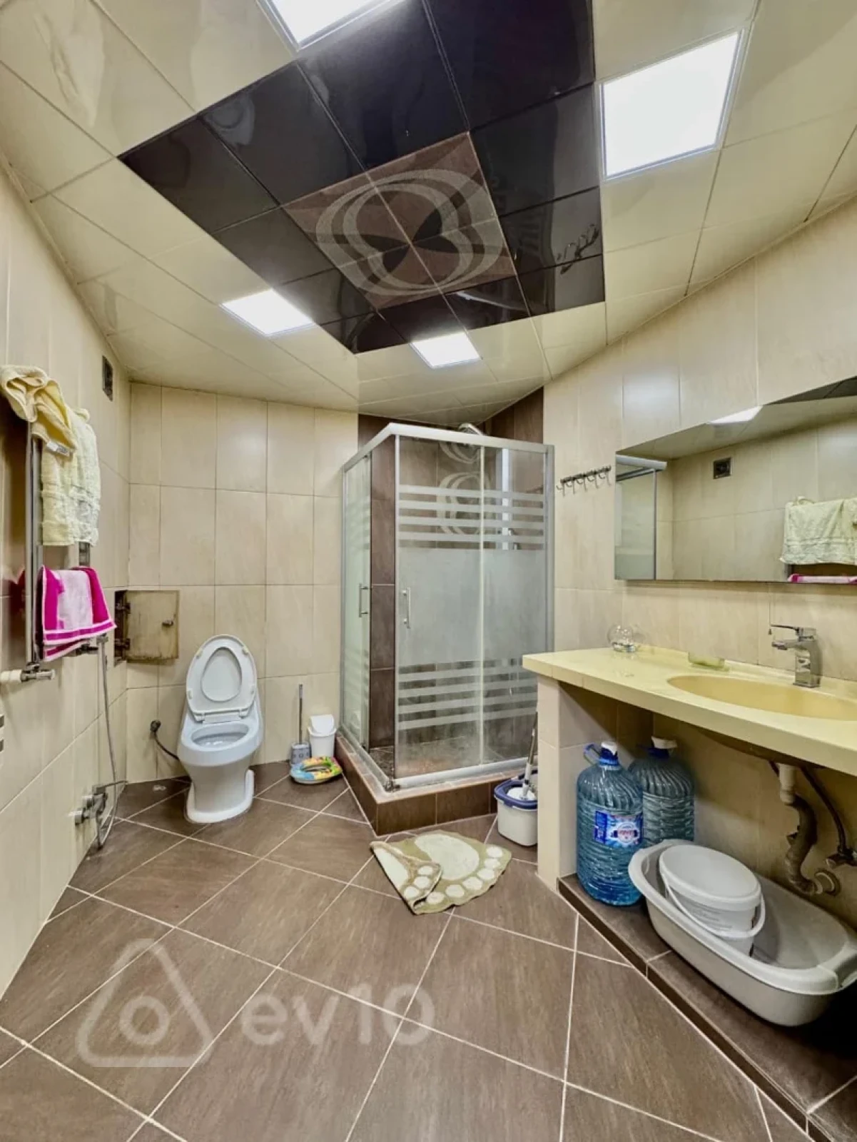 Kirayə verilir 3 otaqlı yeni tikili 125 m²