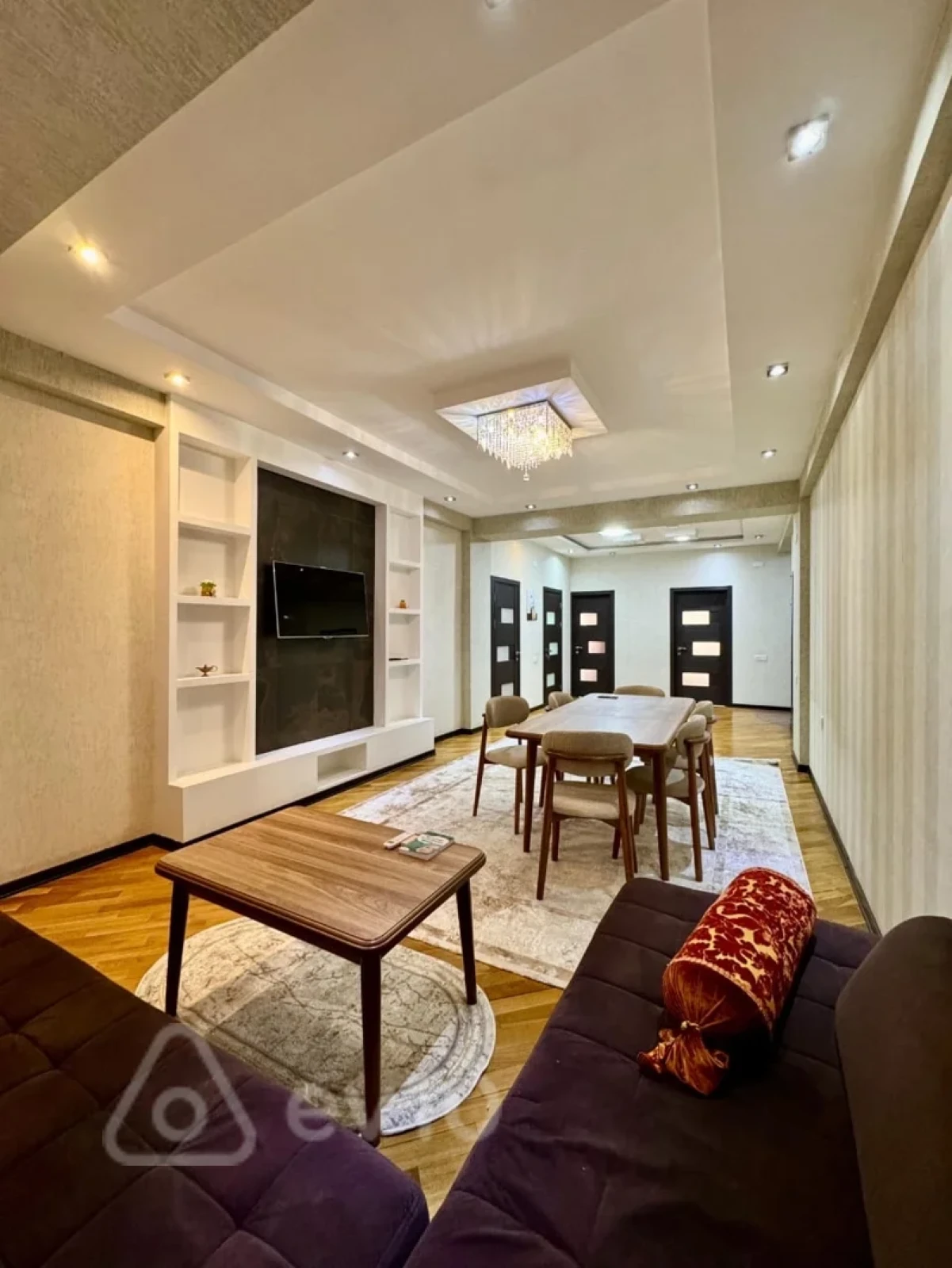 Kirayə verilir 3 otaqlı yeni tikili 125 m²