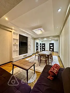 Kirayə verilir 3 otaqlı yeni tikili 125 m²