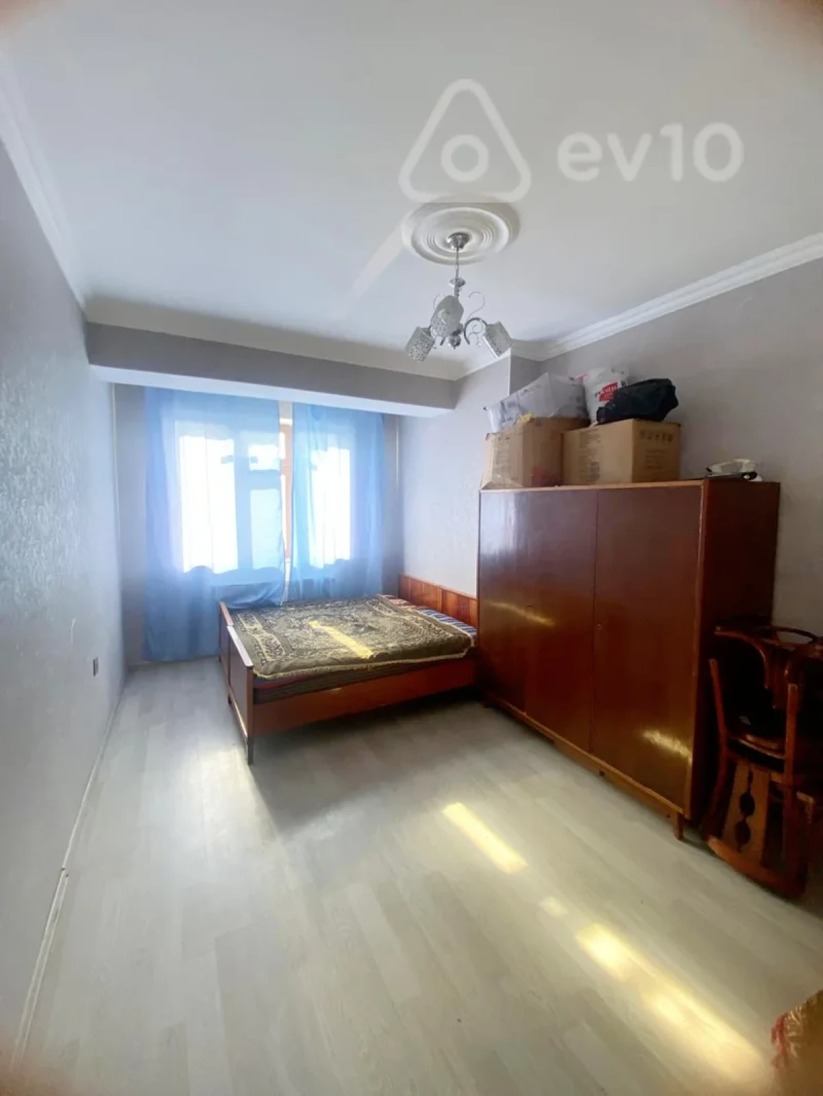 Kirayə verilir 2 otaqlı yeni tikili 75 m²