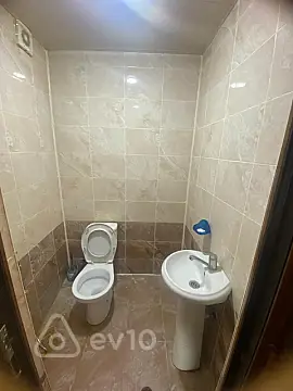 Kirayə verilir 2 otaqlı yeni tikili 75 m²
