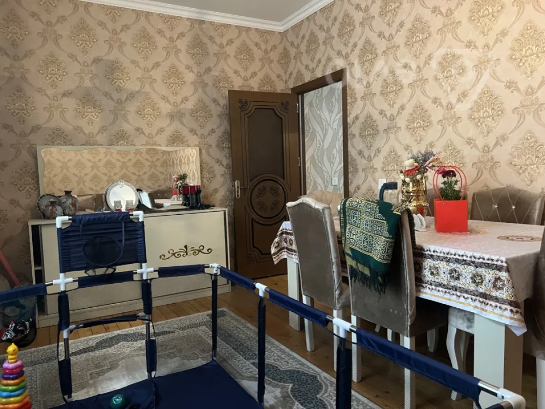 Satılır 4 otaqlı həyət evi 140 m²