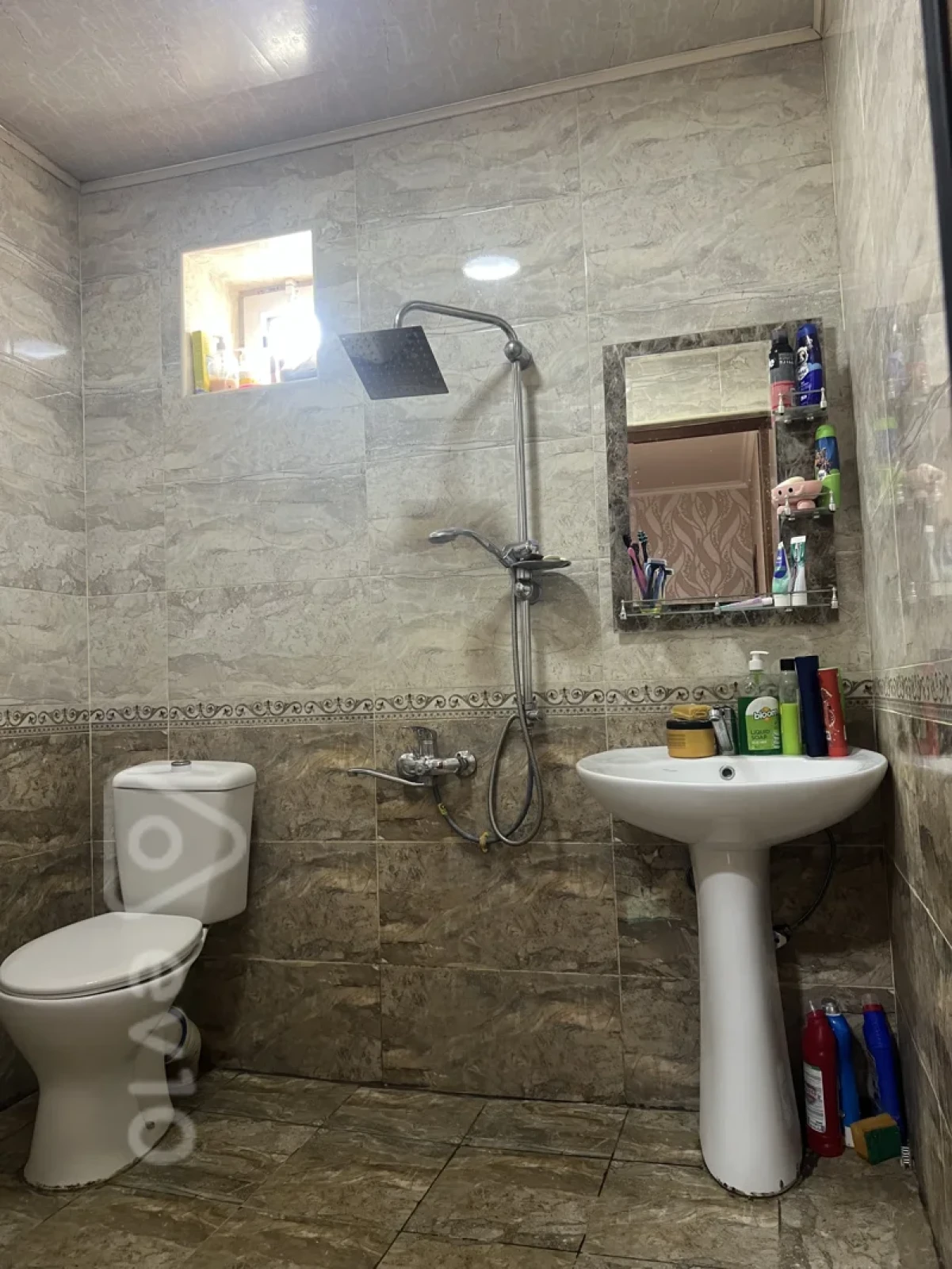 Satılır 4 otaqlı həyət evi 140 m²