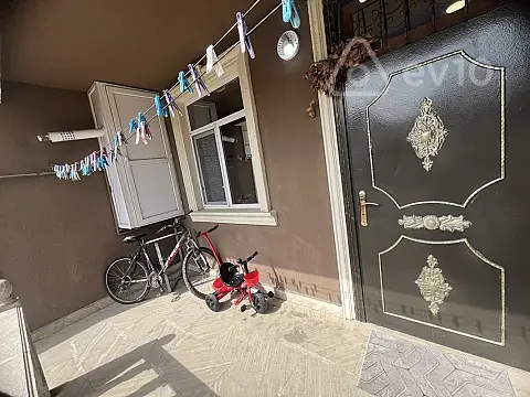 Satılır 4 otaqlı həyət evi 140 m²